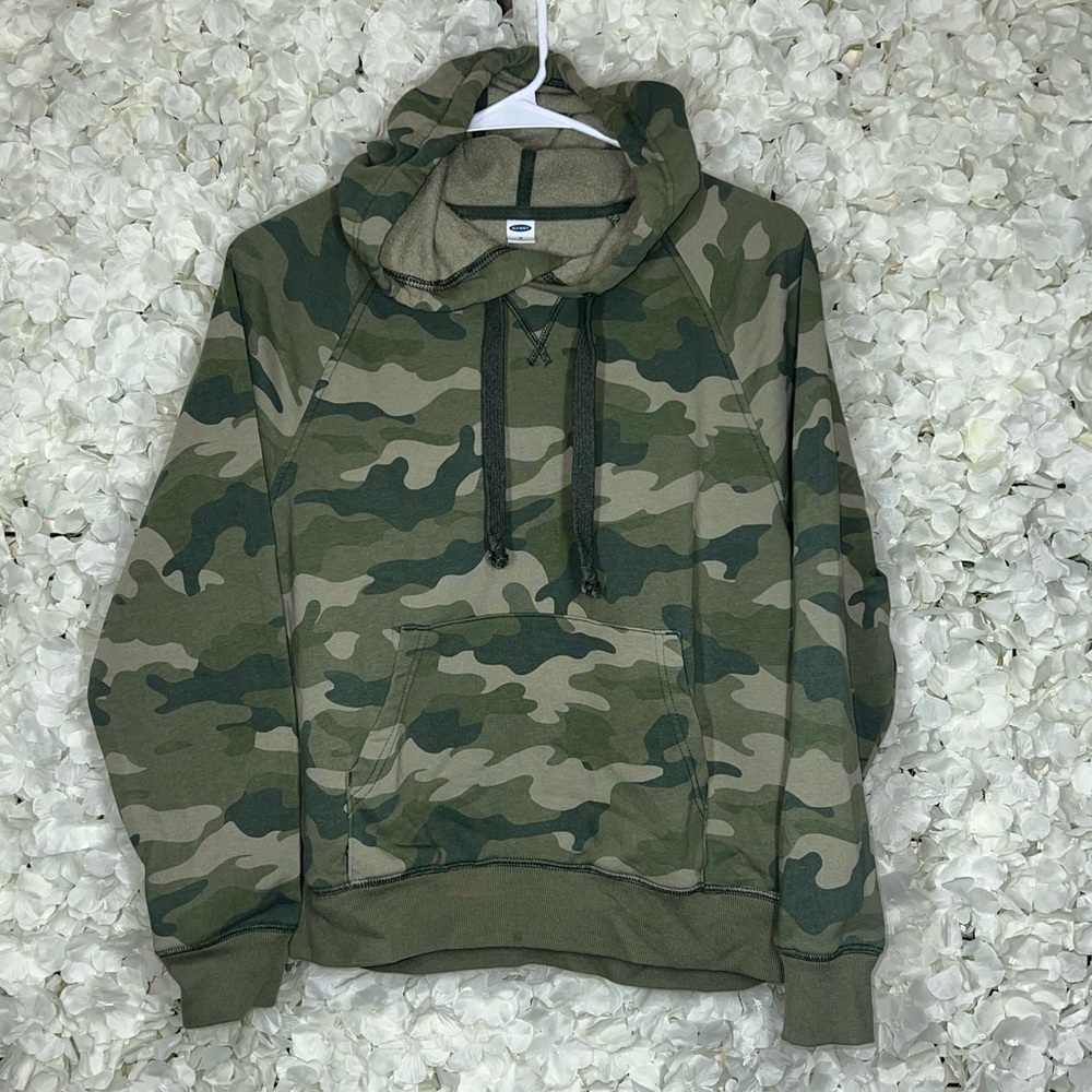 Old Navy Green Camouflage Pullover Sweater